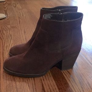 Seychelles Ladies boots NWT